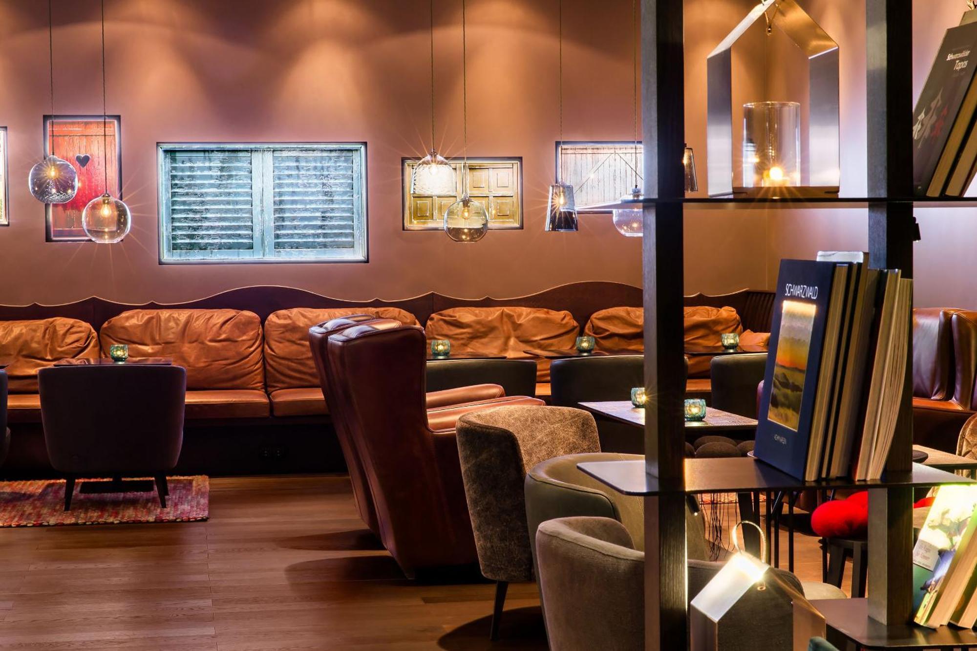 Motel One Freiburg Екстер'єр фото